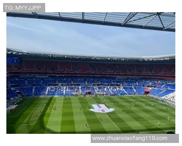 6月14日出生的足球巨星们：他们的成就与传奇人生揭秘